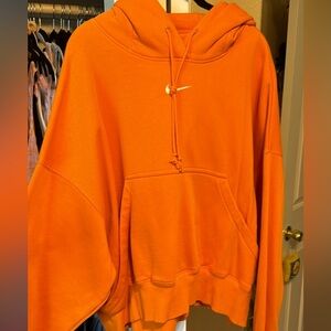 Nike Oversized Cropped Hoodie